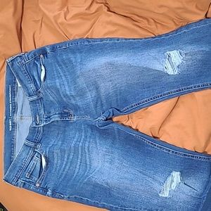Old Navy Boyfriend Straight Distressed Jeans-14.